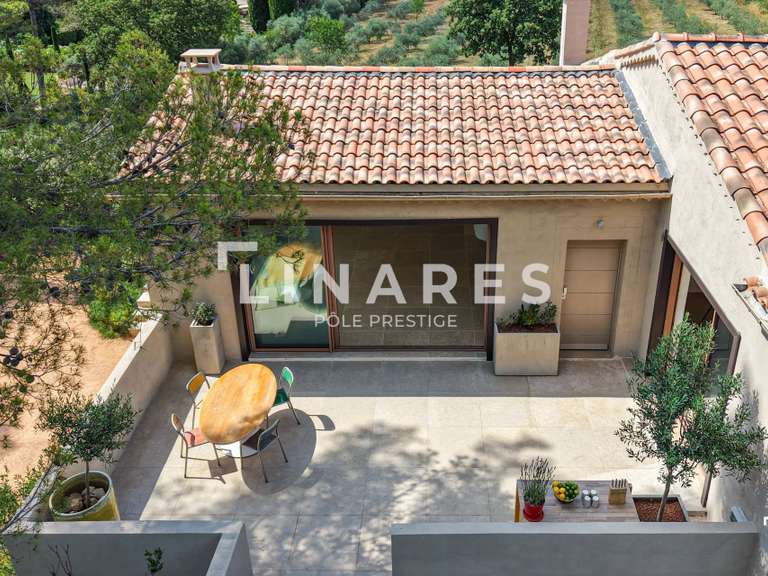 Maison Aix-en-Provence - 4 chambres - 153m²
