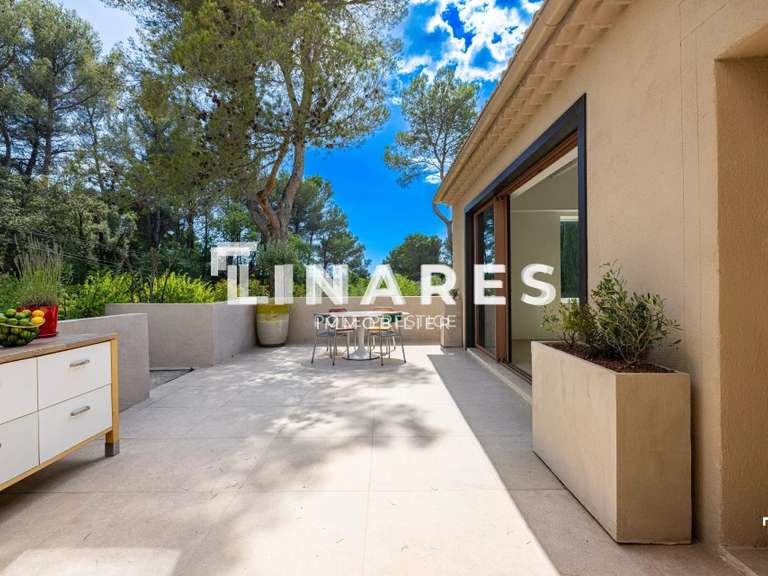 Maison Aix-en-Provence - 4 chambres - 153m²