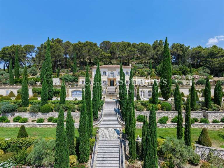 Maison Aix-en-Provence - 7 chambres - 900m²