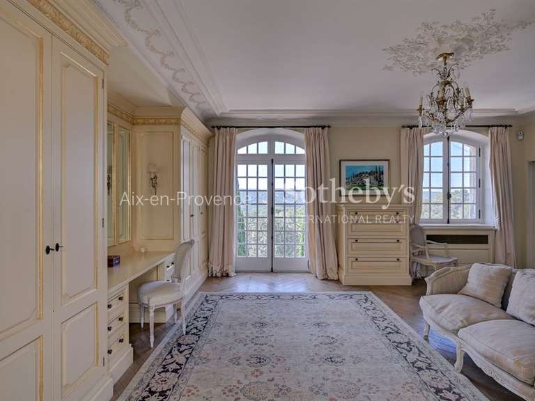 Maison Aix-en-Provence - 7 chambres - 900m²
