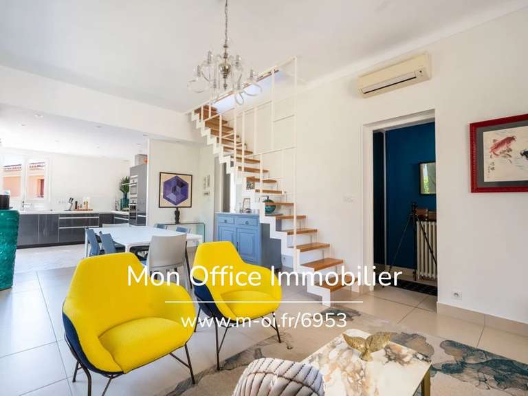 Maison Aix-en-Provence - 5 chambres - 228m²