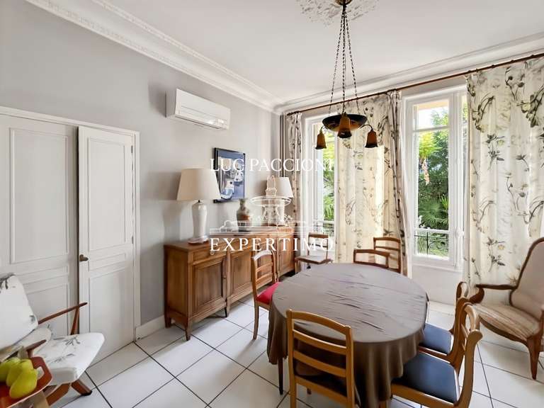 Maison Aix-en-Provence - 4 chambres - 190m²