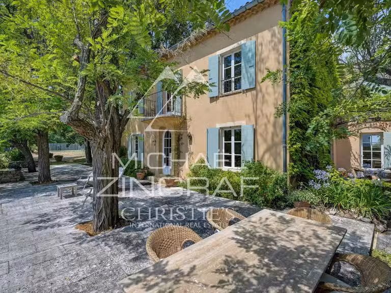 Maison Aix-en-Provence - 6 chambres - 260m²