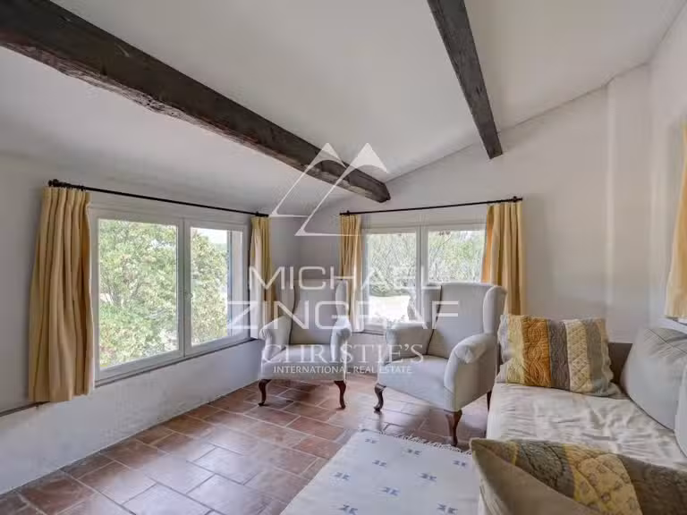 Maison Aix-en-Provence - 6 chambres - 260m²