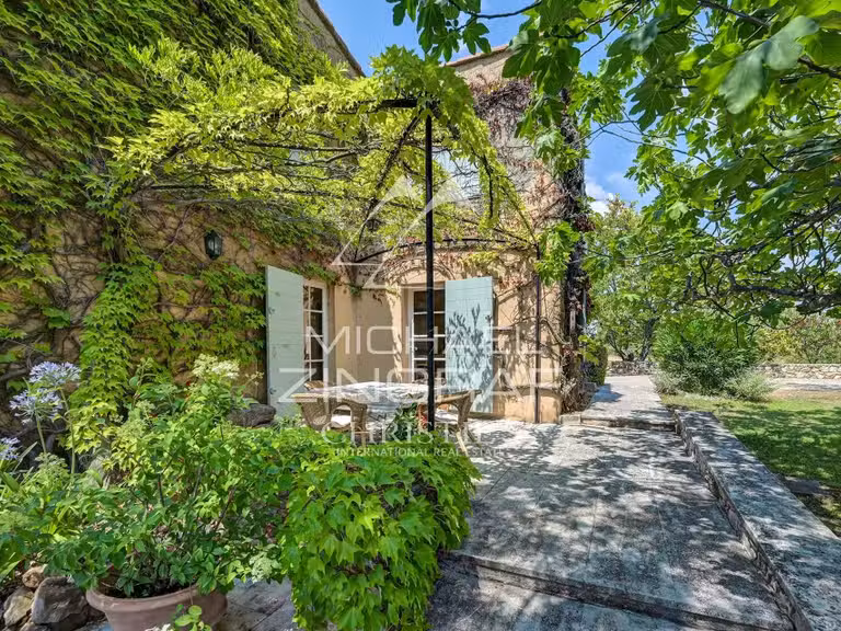 Maison Aix-en-Provence - 6 chambres - 260m²
