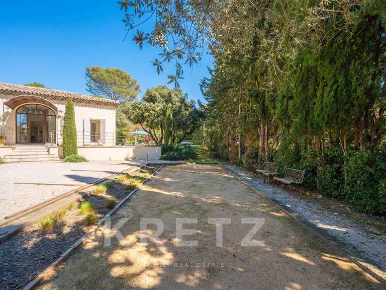 Maison Aix-en-Provence - 4 chambres - 223m²
