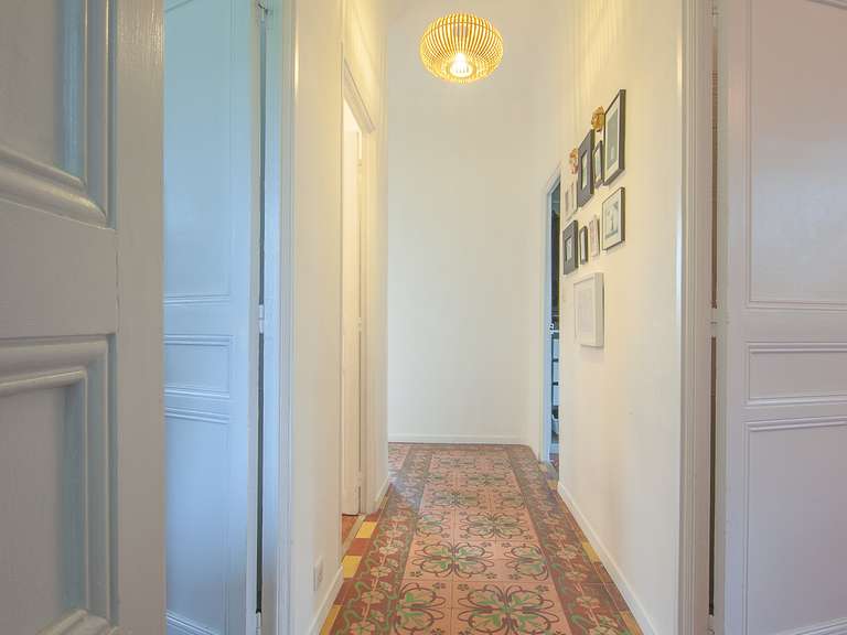 House Aix-en-Provence - 5 bedrooms - 205m²