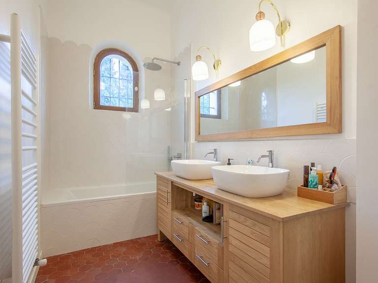House Aix-en-Provence - 5 bedrooms - 205m²