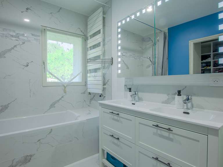 Maison Aix-en-Provence - 7 chambres - 272m²