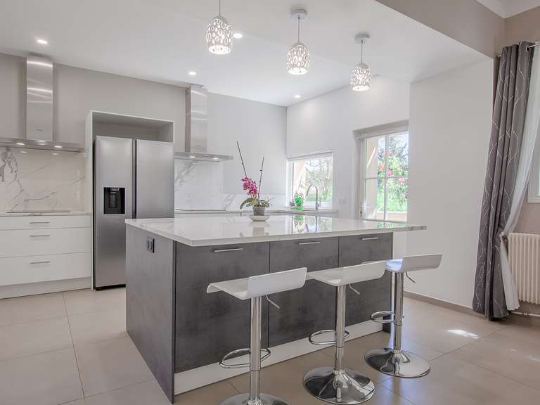 Maison Aix-en-Provence - 7 chambres - 272m²