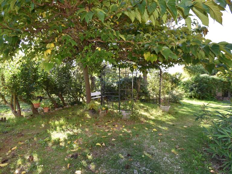 Maison Aix-en-Provence - 5 chambres - 135m²