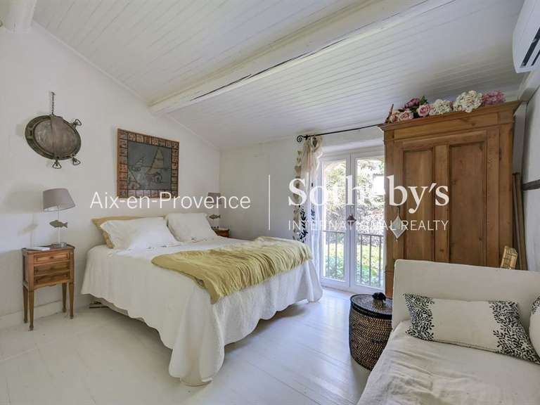 Maison Aix-en-Provence - 3 chambres - 127m²