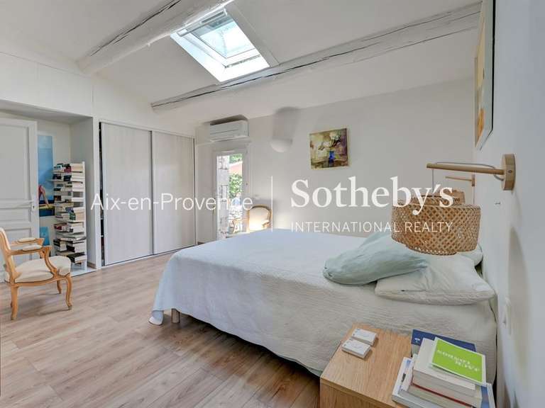 Maison Aix-en-Provence - 3 chambres - 127m²
