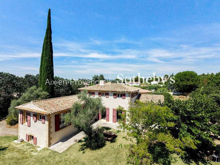 Maison Aix-en-Provence - 5 chambres - 210m²