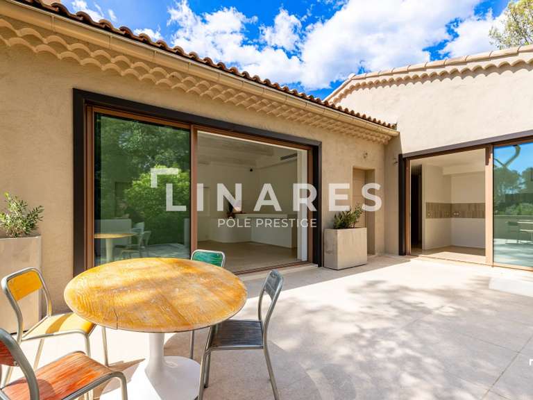 Maison Aix-en-Provence - 4 chambres - 153m²