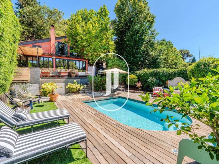 Maison Aix-en-Provence - 3 chambres - 127m²