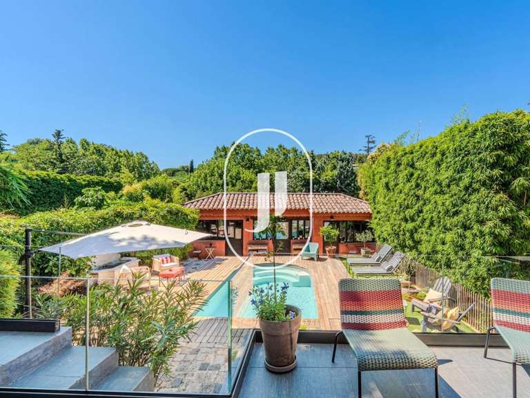 Maison Aix-en-Provence - 3 chambres - 127m²