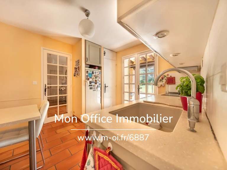 Maison Aix-en-Provence - 4 chambres - 186m²