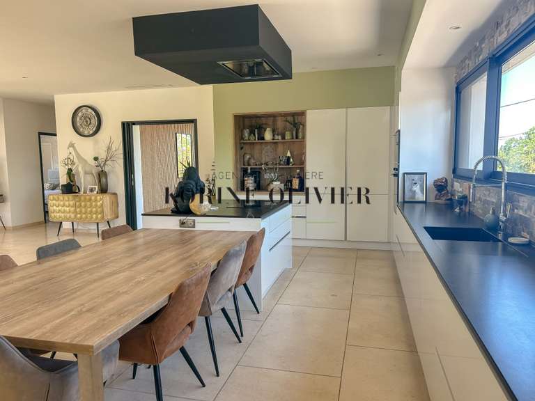 Maison Aix-en-Provence - 8 chambres - 317m²