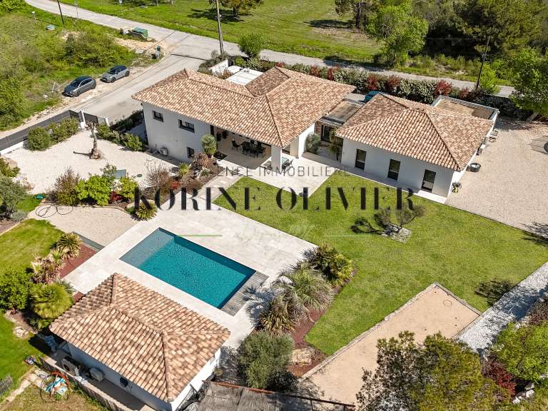 Maison Aix-en-Provence - 8 chambres - 317m²