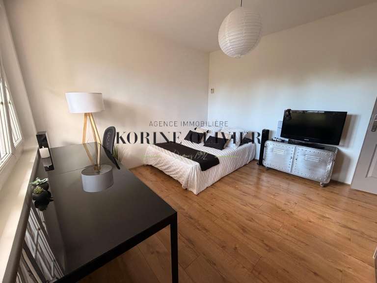 Maison Aix-en-Provence - 4 chambres - 240m²