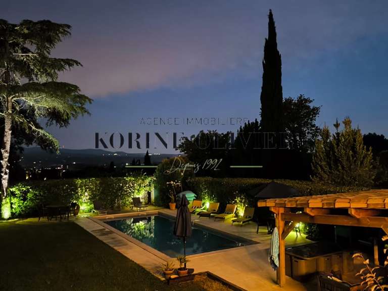 Maison Aix-en-Provence - 4 chambres - 183m²