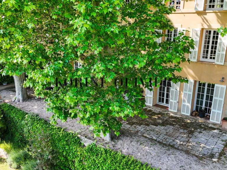 Maison Aix-en-Provence - 4 chambres - 183m²