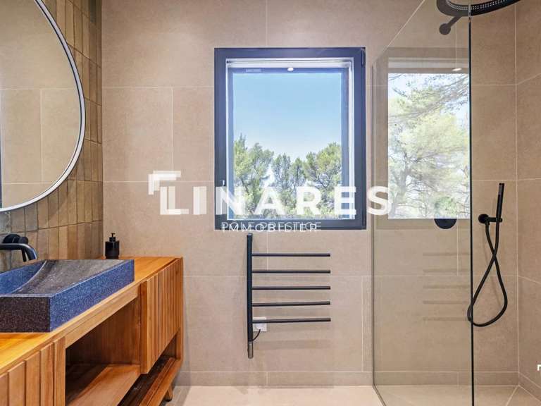 Maison Aix-en-Provence - 4 chambres - 226m²