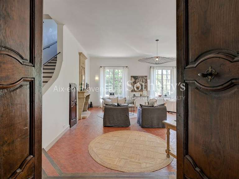 Maison Aix-en-Provence - 5 chambres - 223m²