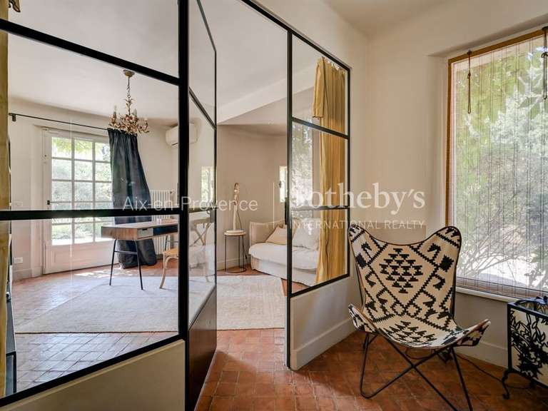 Maison Aix-en-Provence - 5 chambres - 223m²