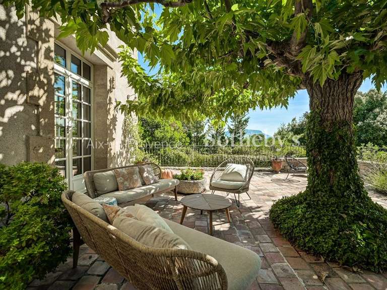 Maison Aix-en-Provence - 5 chambres - 223m²