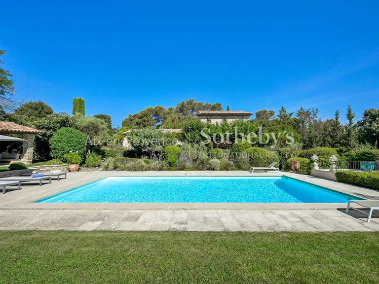 Maison Aix-en-Provence - 5 chambres - 223m²