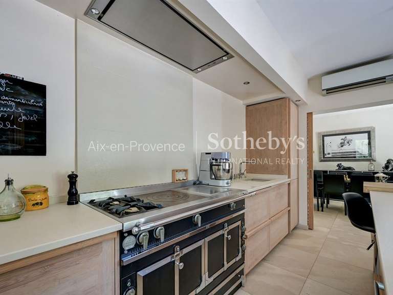 Maison Aix-en-Provence - 5 chambres - 275m²