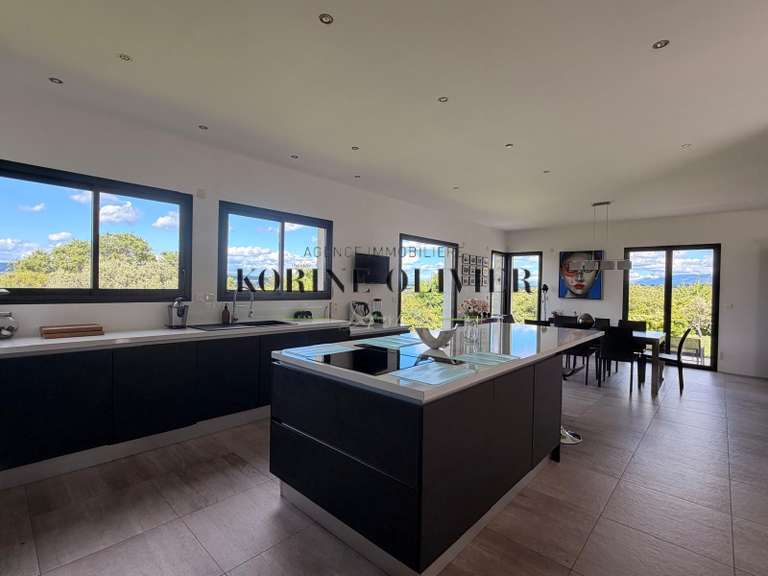 Maison Aix-en-Provence - 4 chambres - 240m²