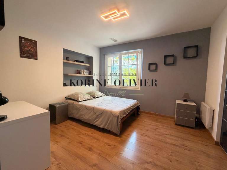 Maison Aix-en-Provence - 4 chambres - 240m²