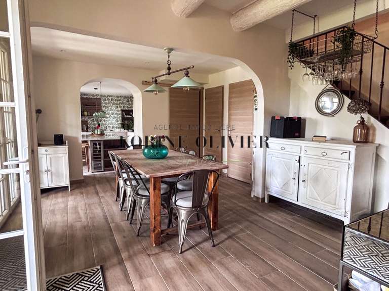 Maison Aix-en-Provence - 4 chambres - 183m²