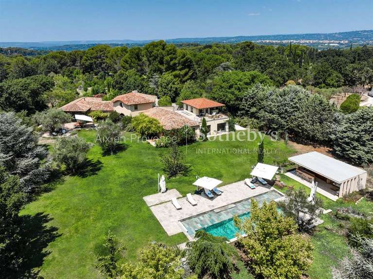 Maison Aix-en-Provence - 6 chambres - 580m²
