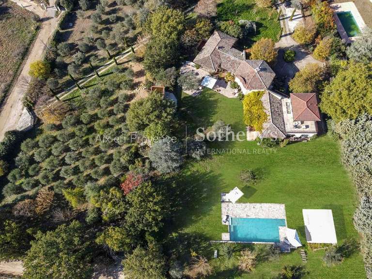 Maison Aix-en-Provence - 6 chambres - 580m²