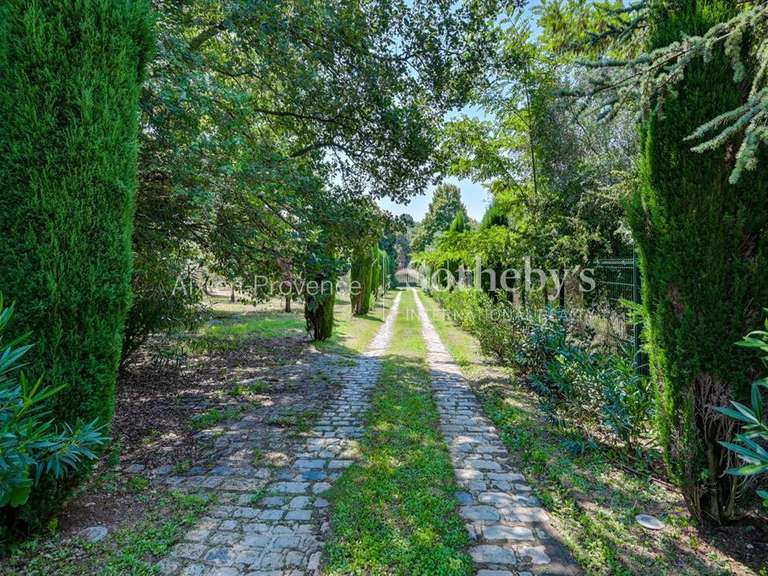 Maison Aix-en-Provence - 6 chambres - 580m²