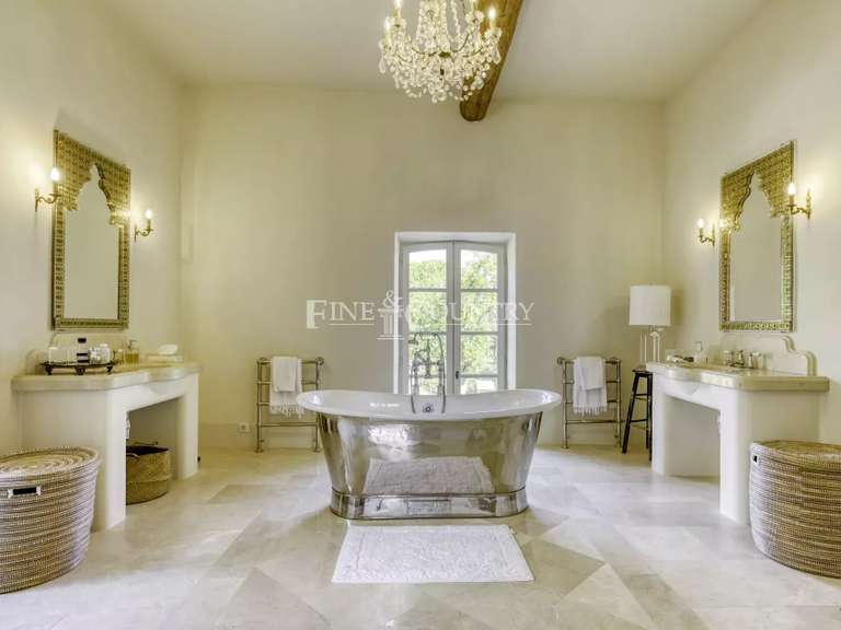Maison Aix-en-Provence - 9 chambres - 967m²