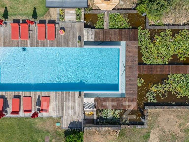 Maison Aix-en-Provence - 6 chambres - 528m²
