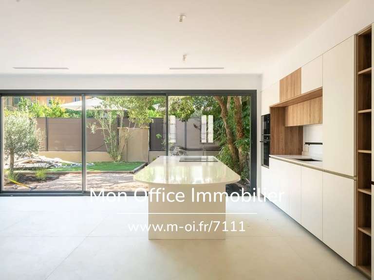 House Aix-en-Provence - 3 bedrooms - 132m²