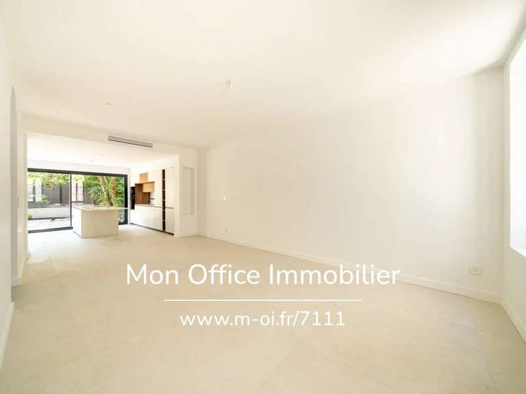 Maison Aix-en-Provence - 3 chambres - 132m²