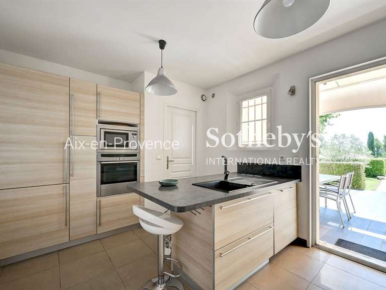 Maison Aix-en-Provence - 155m²