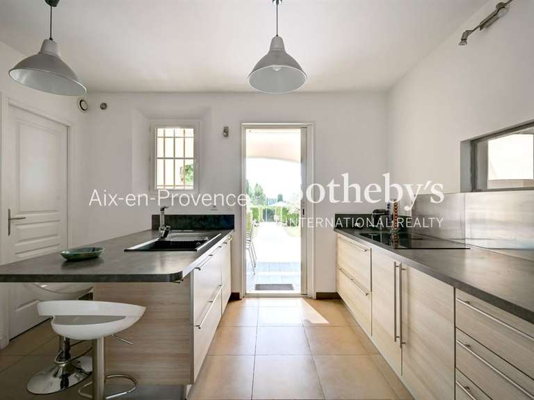 Maison Aix-en-Provence - 155m²