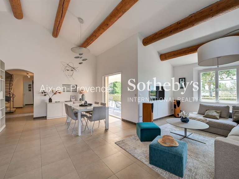 Maison Aix-en-Provence - 155m²