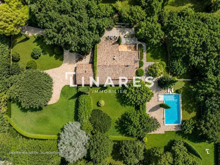 Maison Aix-en-Provence - 4 chambres - 155m²