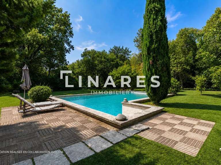 Maison Aix-en-Provence - 4 chambres - 155m²