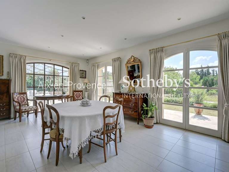 Maison Aix-en-Provence - 6 chambres - 250m²