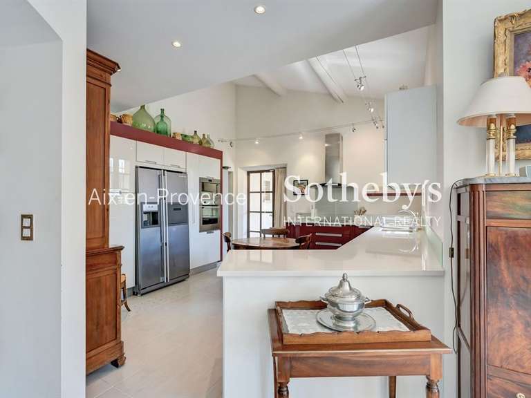 Maison Aix-en-Provence - 6 chambres - 250m²